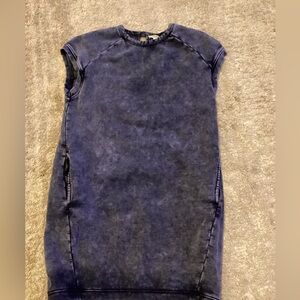 Goodthreads Women's Heritage Fleece Short-Sleeve Cocoon Dress with Pockets M Blu